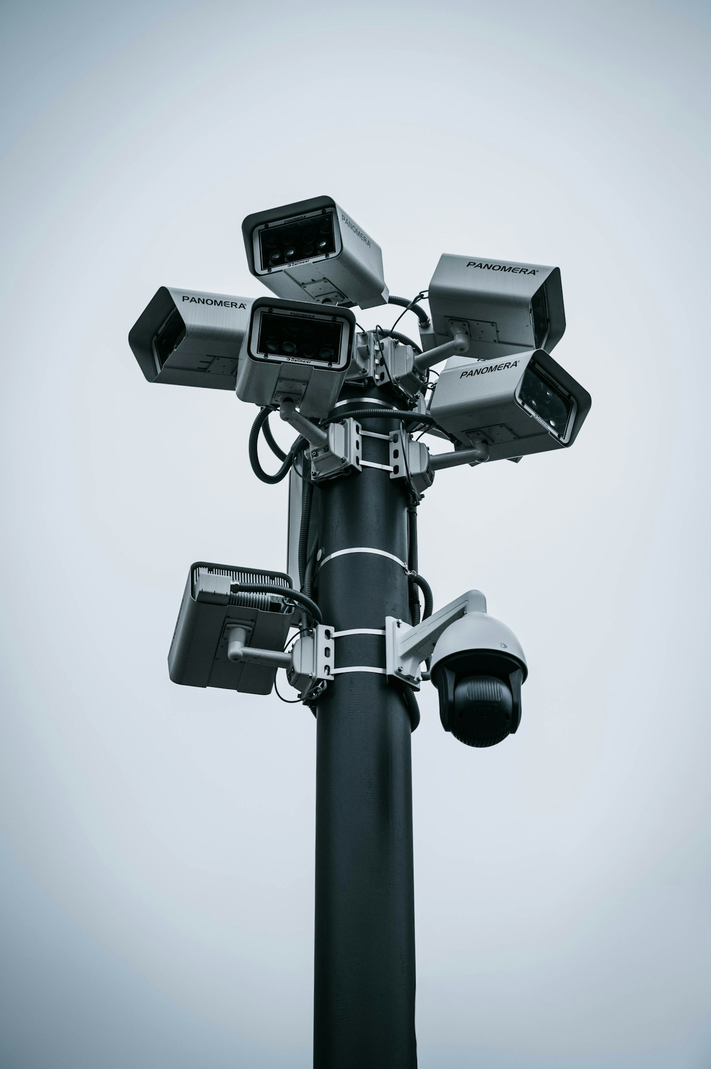 Seguridad electrónica y monitoreo